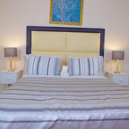 The Monument Guesthouse Порт-Элизабет Экстерьер фото